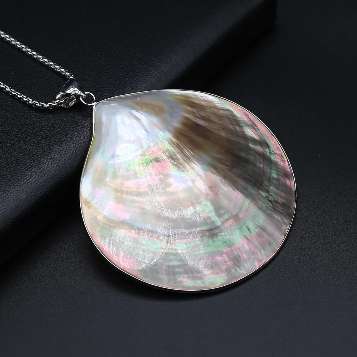 Fan shaped 75-80mm pendant Natural Freshwater Shell Necklace Pendant Mother of Pearl Pendant Necklace for Women Jewelry charms