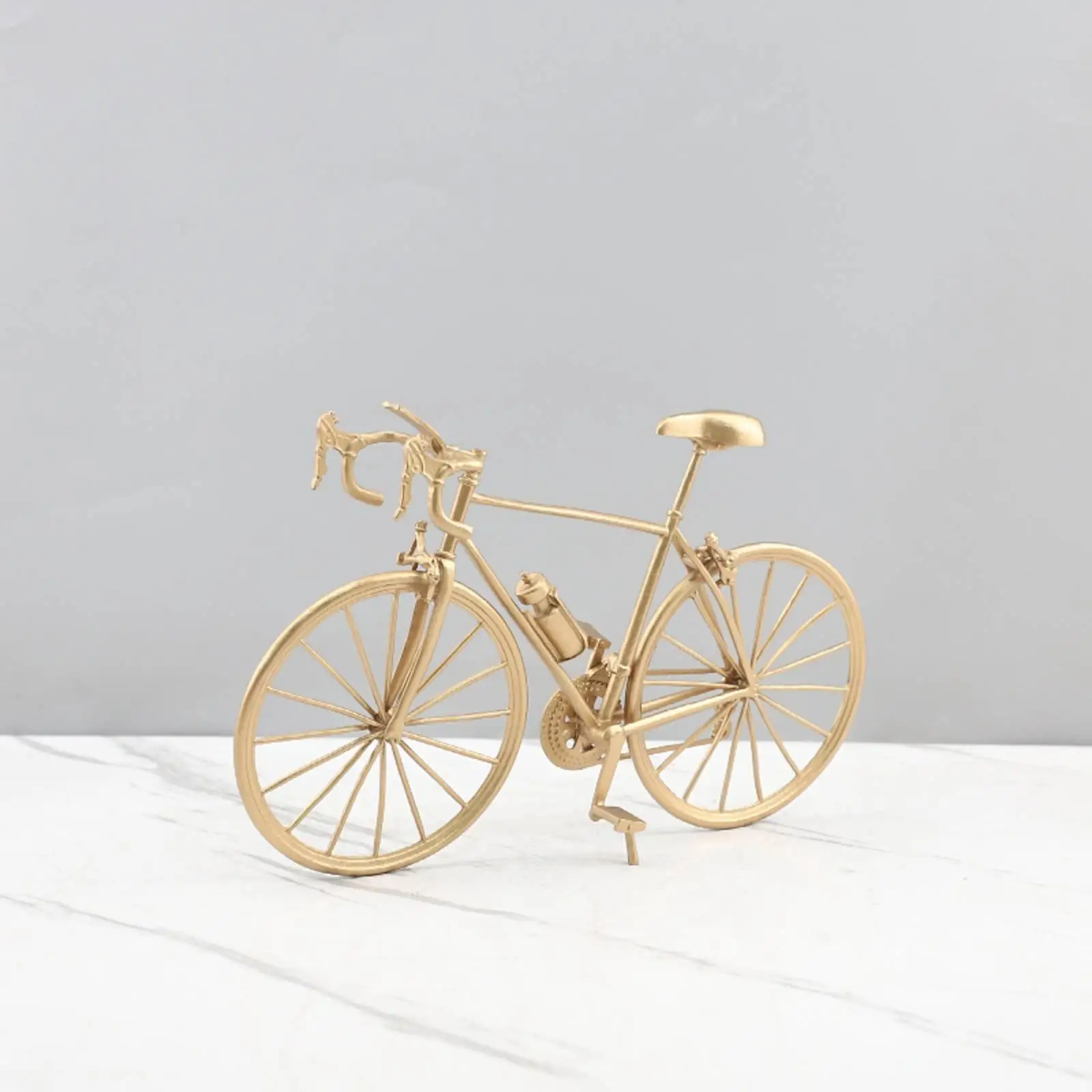 Iron Cycle Sculpture Self-Standing Table Decoration for Study Room, Bookshelf