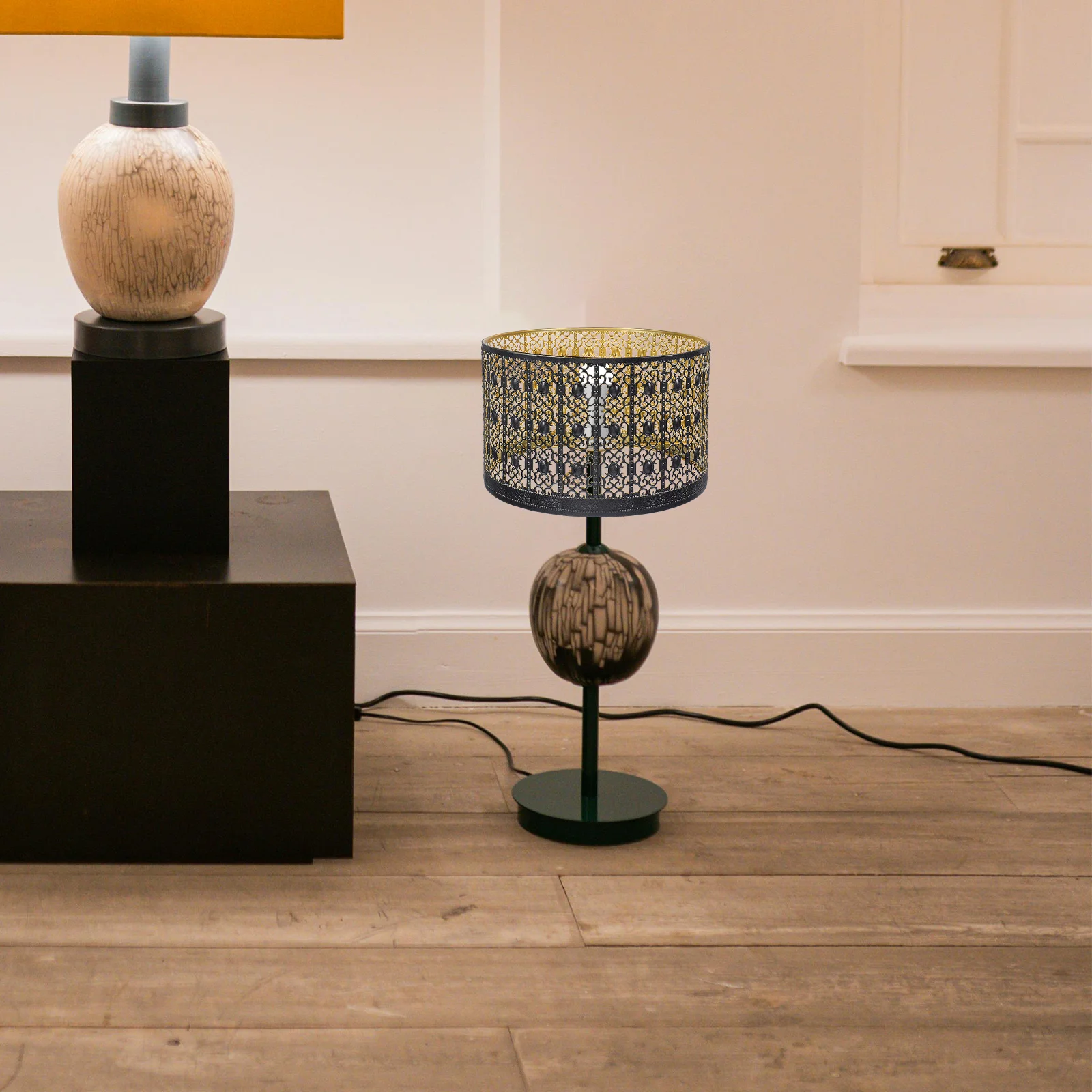 

European Style Lampshade Modern Iron Cylinder Drum Hollow Design For Bedroom Living Room Decor Table Lamp Shades Only