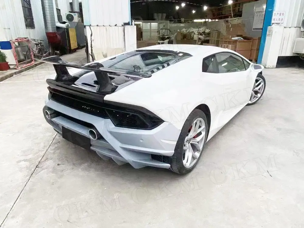 

Спойлер на крышку багажника из настоящего сухого карбона для Lamborghini Huracan LP580 LP610