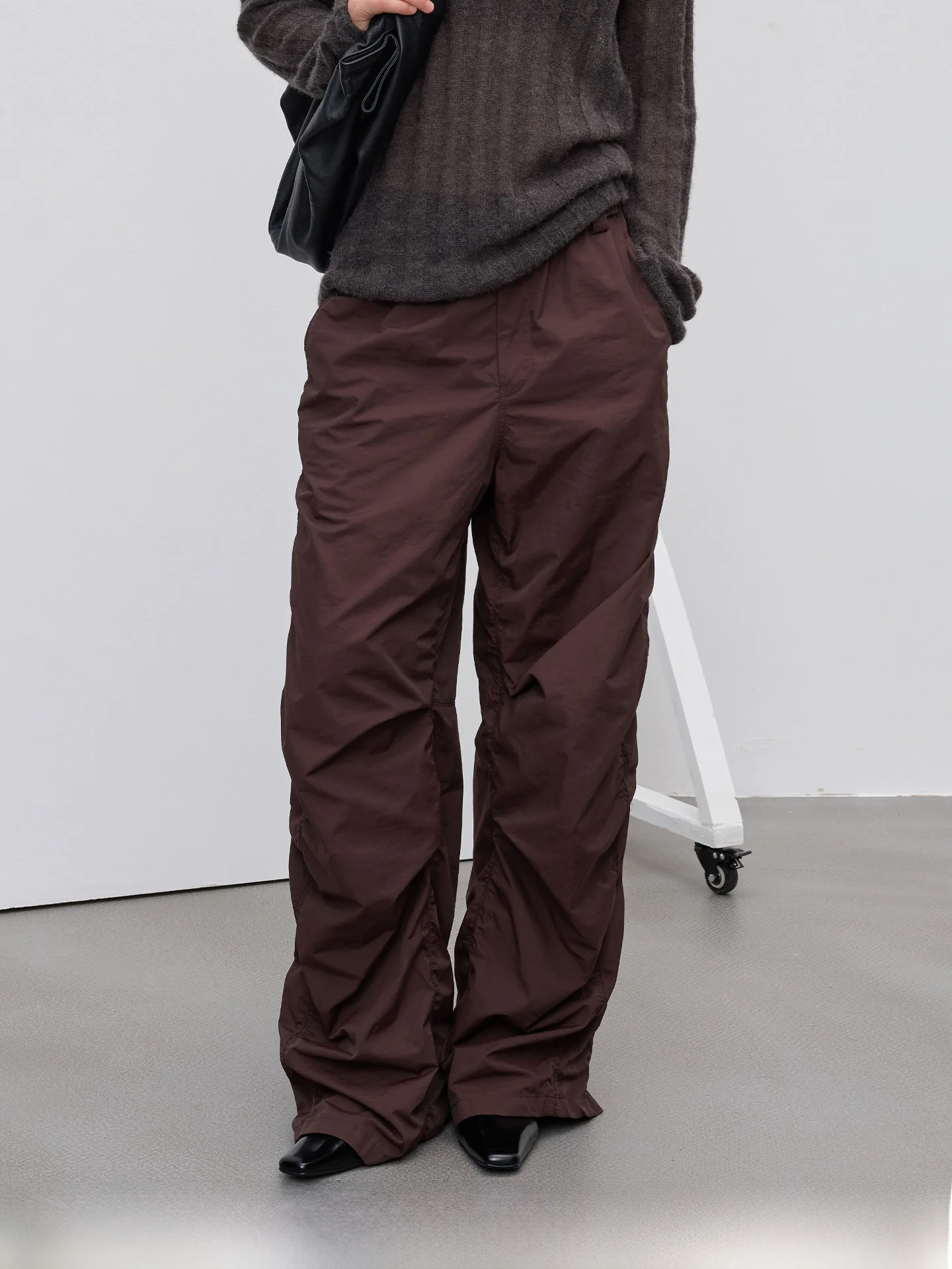 

Loose Casual Pants Long Velvet Cotton Blend Elastic Waist Design Pleated Layered Style Straight Leg Pants for Women