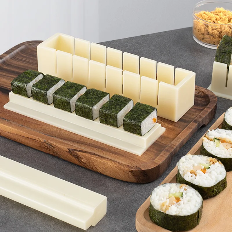 5pcs/set Plastic Sushi Maker Equipment Kit Anti-stick Round Square Heart-shaped Kimbap Sushi Rolls Mold DIY Multifunctional
