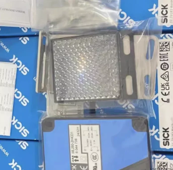 New Original SICK Optoelectronics Switch WL280-2P2431