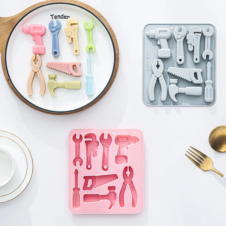 

8-hole Hardware Tool Theme Silicone Mold 3d Hammer Wrench Fondant Candy Chocolate Mould Epoxy Decorative Resin Mold Cake Decor
