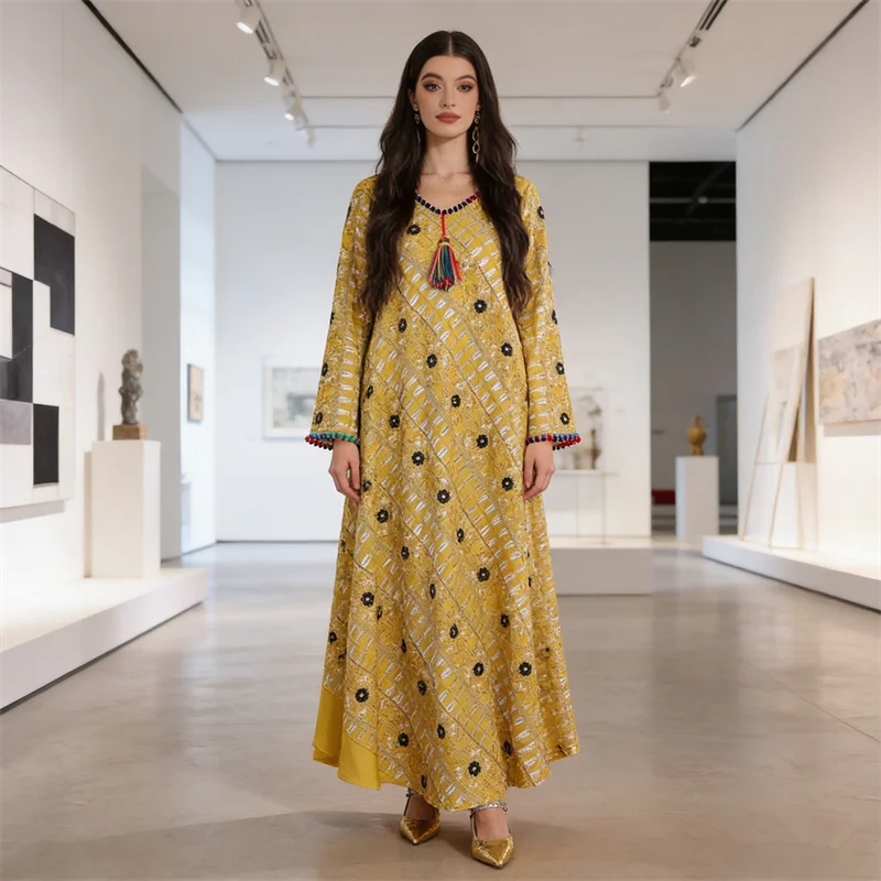 

Fashion Women Muslim Embroidery Long Dress Tassel Abaya Dubai Kaftan Ramadan Morocco Caftan Femme Musulmane Vestidos Jalabiya