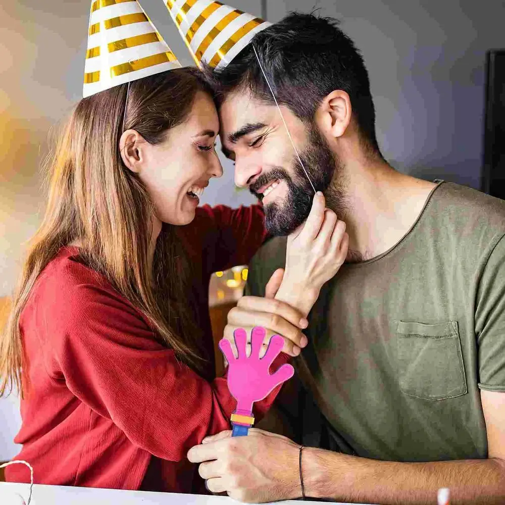 

10PCS Evening Props Random Color Hand Clappers Cheer Up Plastic Match Applause Maker Happy Clapping Noise Maker Party