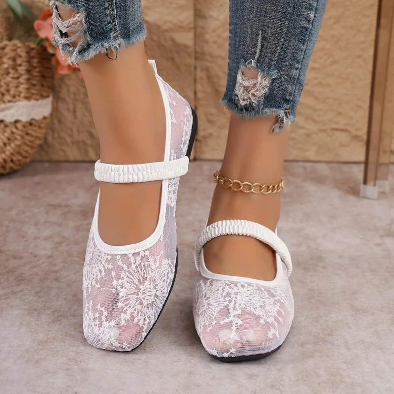 Spring and Autumn Women's Solid Color Vintage Breathable Single Shoes New Women Lightweight Casual Fashionable Low Top Shoes
