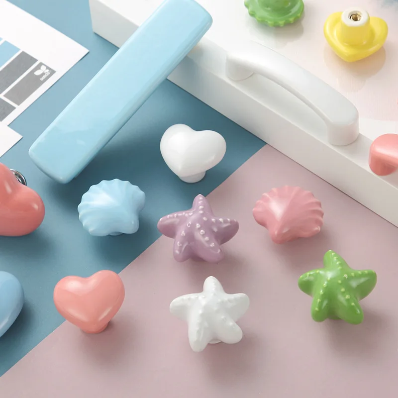 Colored ceramic single-hole closet handle, star-shaped cartoon design, suitable for children's room drawer, desk handle