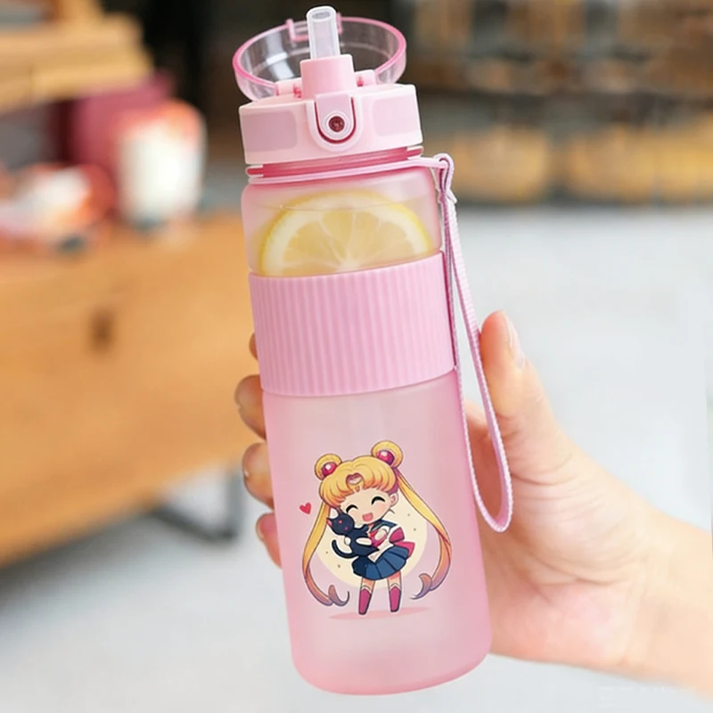 550ml Niedliche Sailor Moon Kinder-Outdoor-Trinkflasche Cartoon-Katzenmädchen Sport-Wasserbecher Auslaufsichere Trinkflasche Fitness-Yoga-Becher