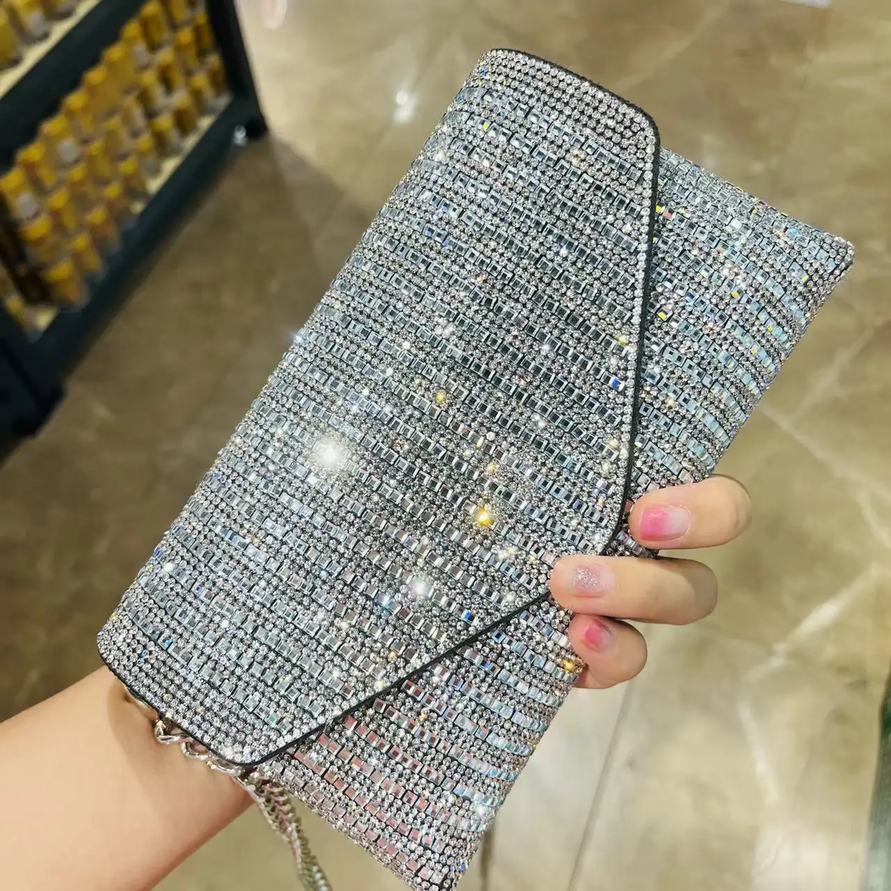 

2023 Luxury Designer Handbag Fashion Rhinestone Purse with Chain Evening Clutch Bag for Wedding Purse Lady Crossbody Bags