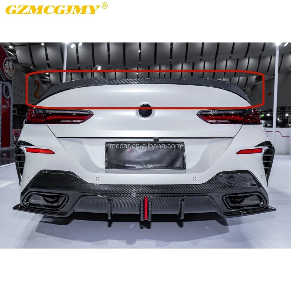 جناح سيارة على شكل شفرة لسيارة BMW 8 Series M8 840i 4 أبواب من ألياف الكربون الجافة سبويلر خلفي من الألياف اللامعة جناح فاصل صندوق السيارة