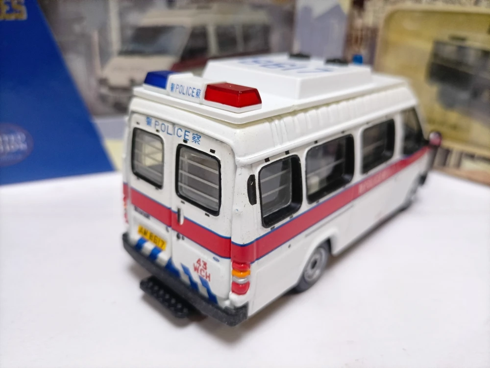 1:43 Scale Diecast Alloy Ford Police Support Patrol Vehicle Car Model Classic Adult Collection Toys Souvenir Gift Static Display