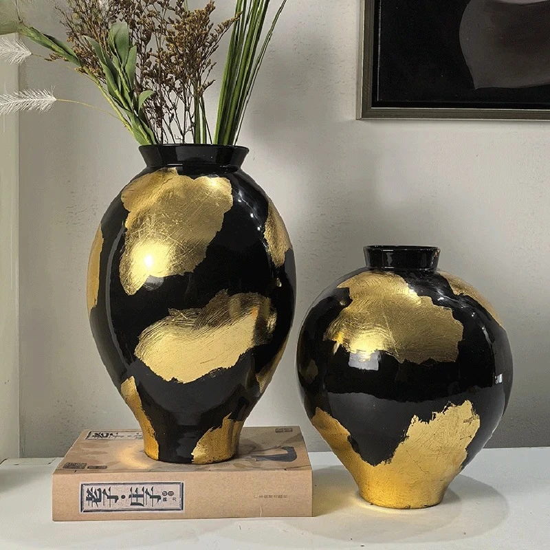 

Gold Foil Decorative Porcelain Vase Plant Pots Table Decoration Flower Arrangement Gold-plated Ceramic Vase Room Aesthetic Decor