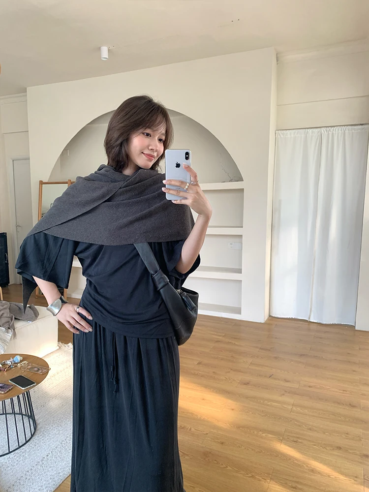 

Ультракомфортный комплект BreezeMood для отдыха: шерстяная футболка средней длины свободного кроя с эффектом драпировки для женщин, повседневный стиль