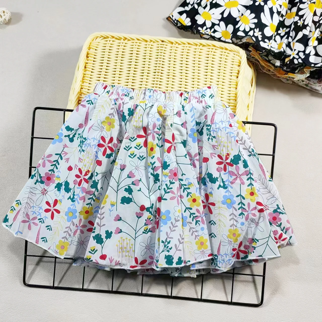 Mädchen-Rock aus Baumwolle mit Blumenmuster, Prinzessin, Hundert-Falten, süßer großer Mädchen-Tutu-Rock, elastische Taille, Minirock, Kinderrock – Detail 11