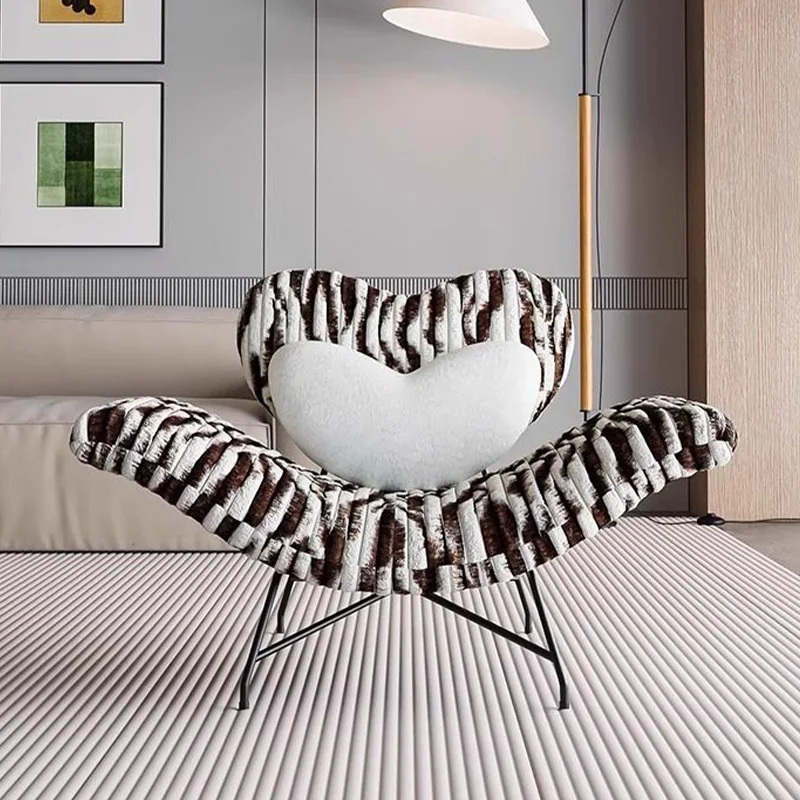 

Современный стул для гостиной с мягкой подушкой в форме сердца, креативные широкие шезлонги, удобные металлические ножки, кресло для отдыха в домашнем офисе