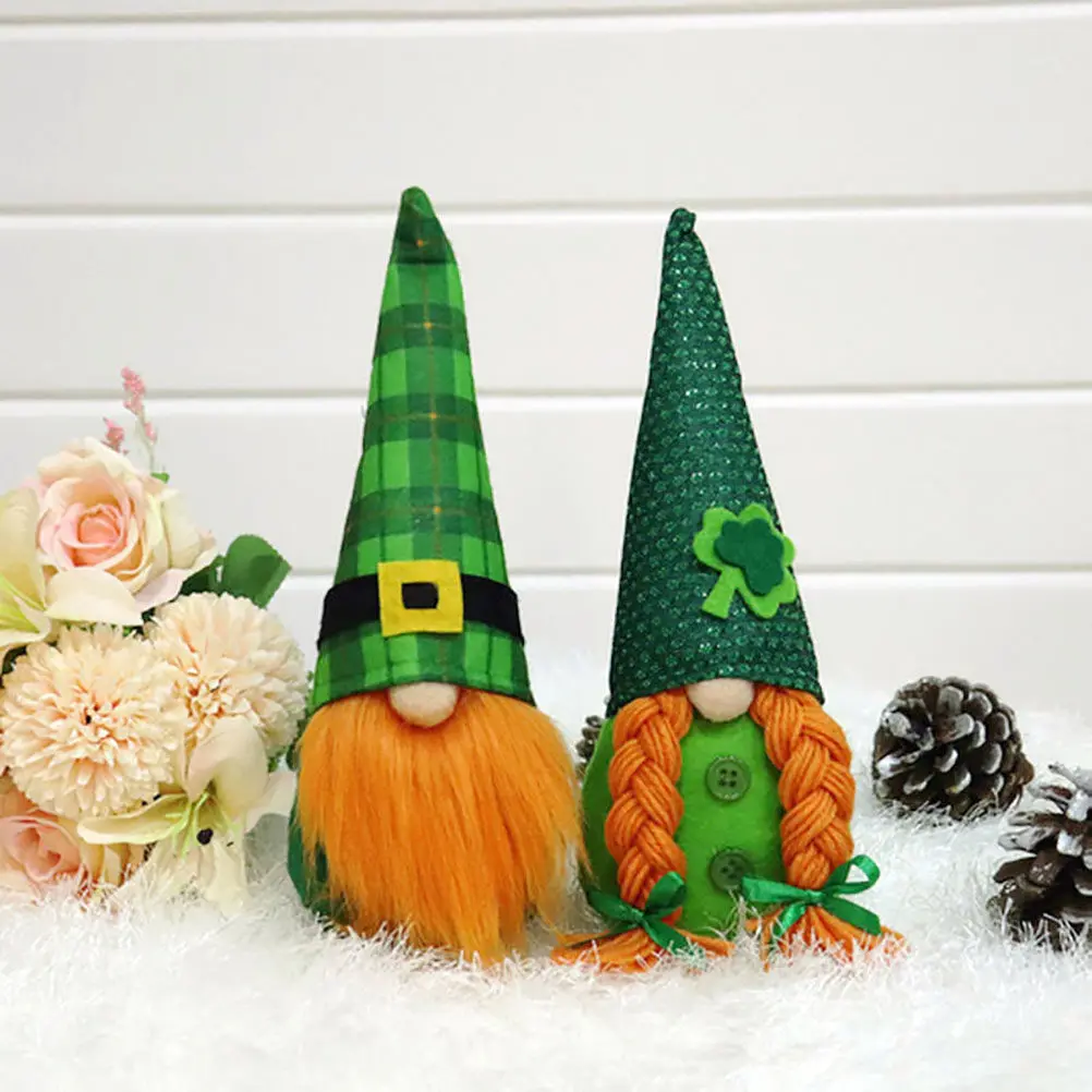 

1Pcs St Patrick's Day Gnome Decor Classic Cartoon Faceless Party Ornament Desktop Decoration Clover Leaf Accent