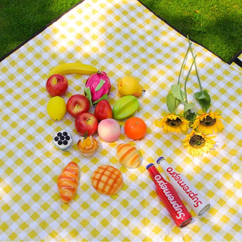 150x200cm Picnic Mat Thickened Waterproof Beach Blanket Camping Tent Grassland Mat Beach Cushion Camping Mat