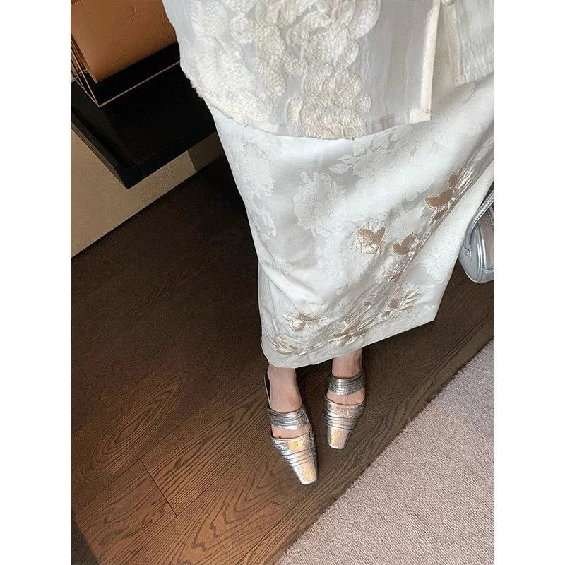 Falda beige bordada de cintura alta para mujer de estilo chino de primavera y verano, faldas con estampado floral de diseñador para mujer