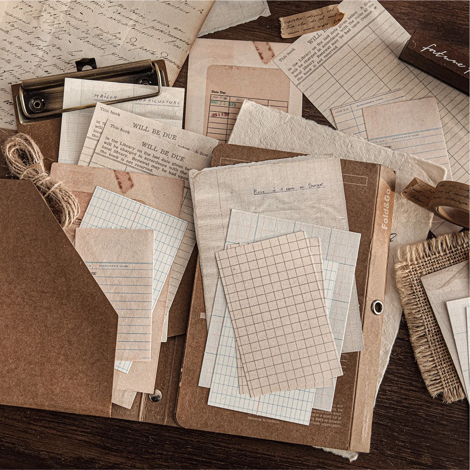 30sheets/lot Memo Pads Material Paper Paper time Junk Journal Scrapbooking Retro Background Decoration Paper