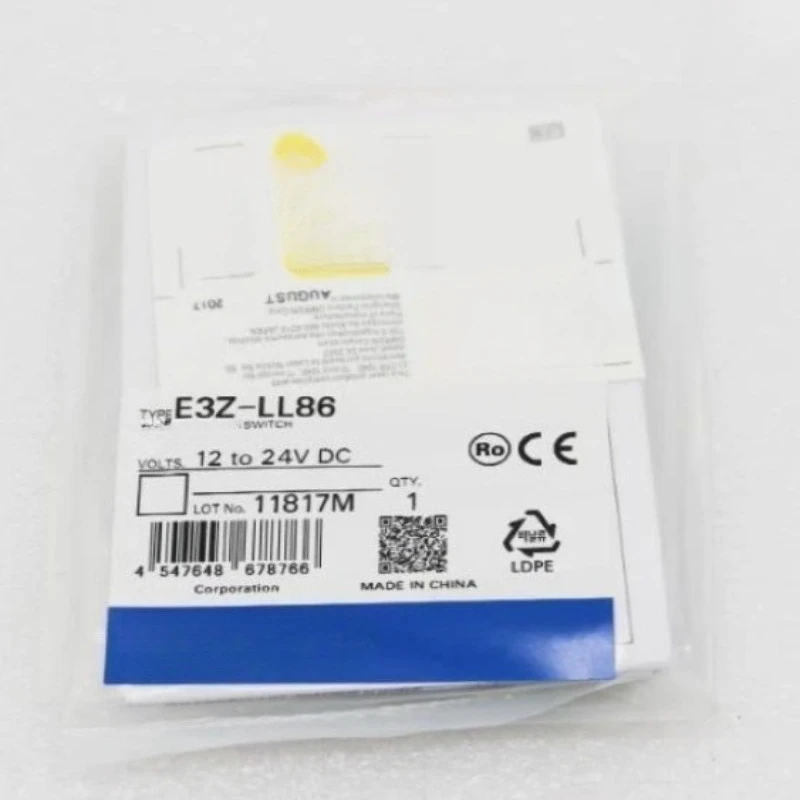 

Brand New Original Spot physical E3Z-LL86 LL61 LL81 switch Fast Shipping