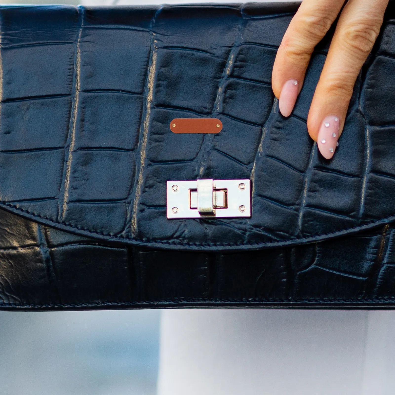 100-etiquetas-de-pu-em-branco-para-artesanato-etiquetas-de-costura-feitas-a-mao-para-roupas-sapatos-bolsas-chapeus-de-croche-sueteres-de-trico-jeans