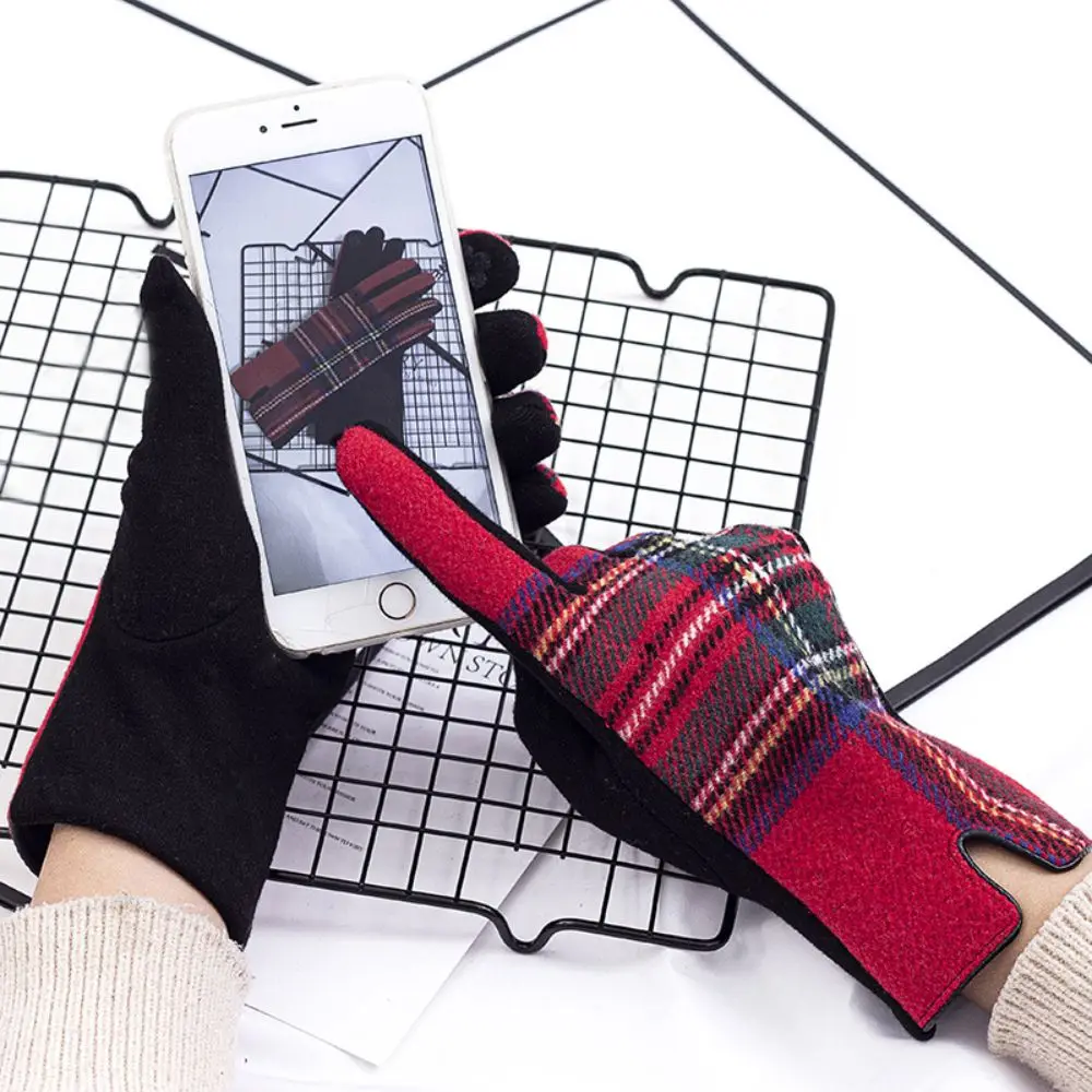 أزياء الرجعية منقوشة قفازات القوطية قفازات الشتاء الدافئة المخملية لوليتا قفازات شاشة اللمس للنساء #3