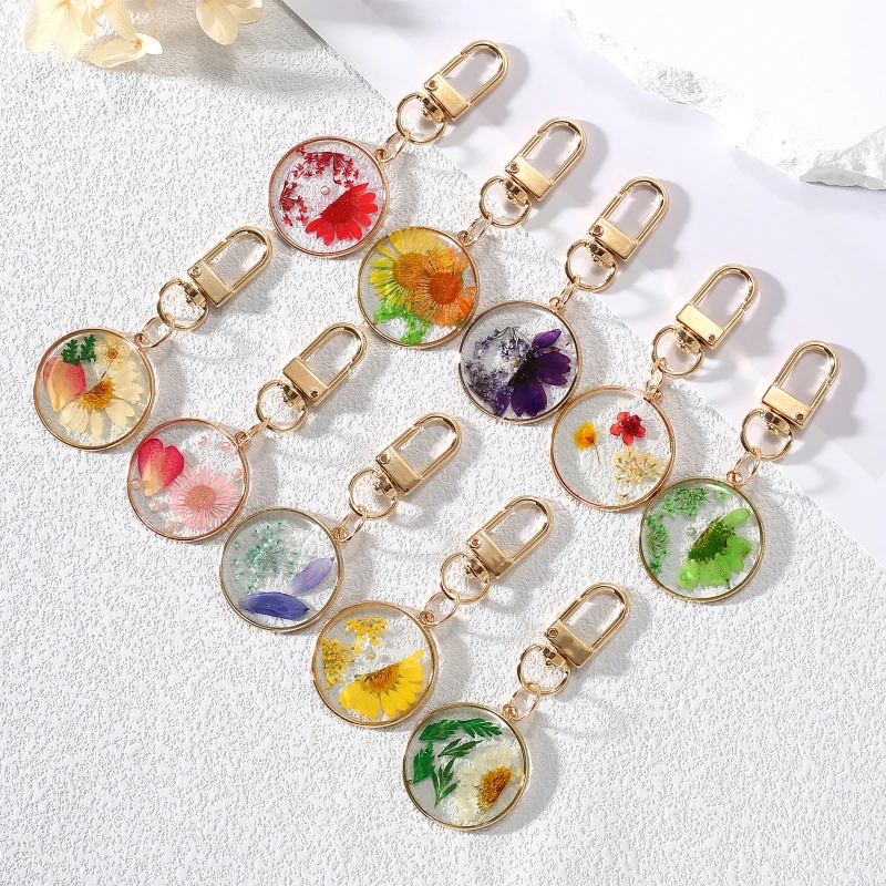 1Pcs Anti-Drop Bag Car Key Chain Creative Real Dried Flower Resin Keychain For Women Daisy Leaf Hibiscus Pendant Keyring Jewelry