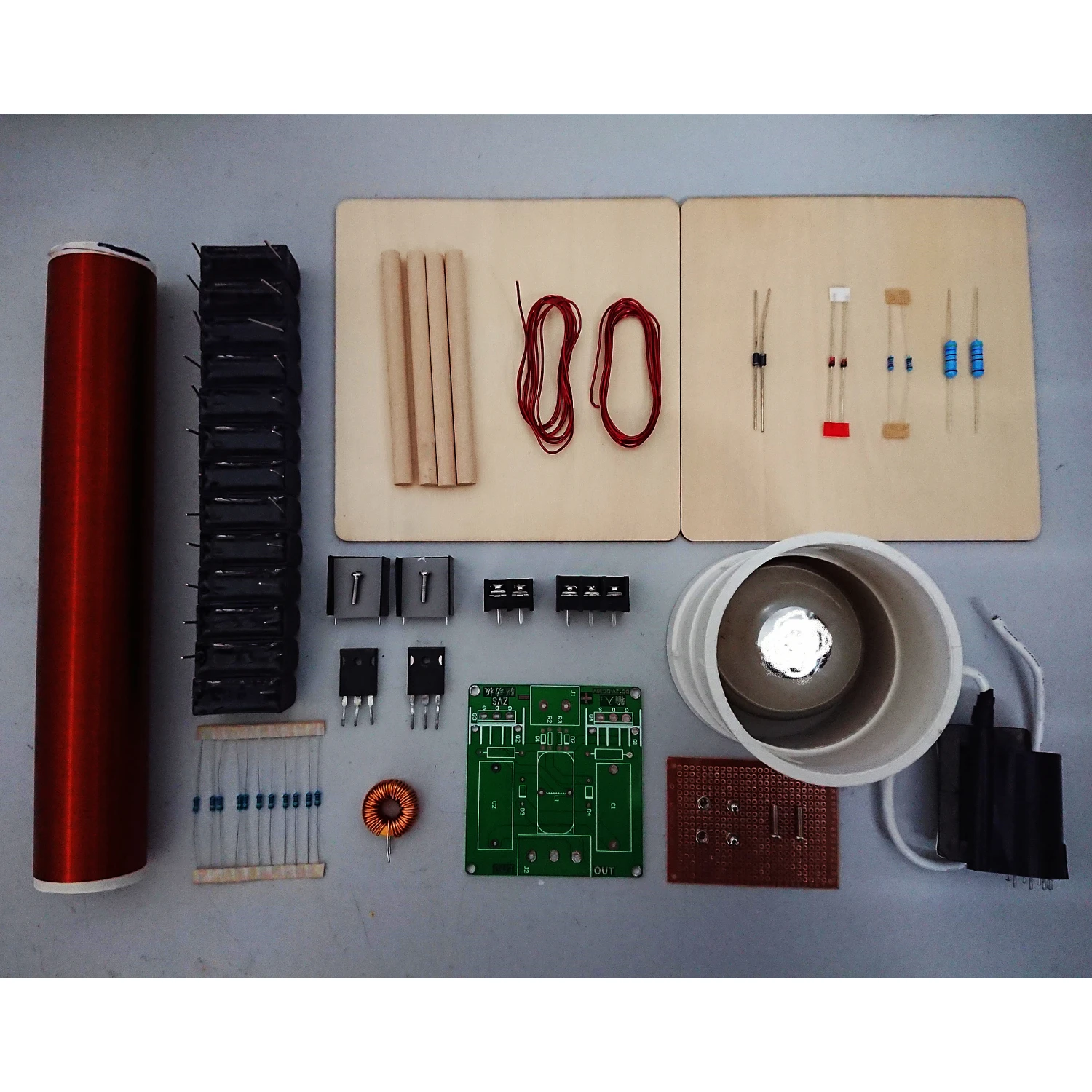 Spark Gap Music Tesla Coil Kit DIY Technology Makes Artificial Lightning SSTC