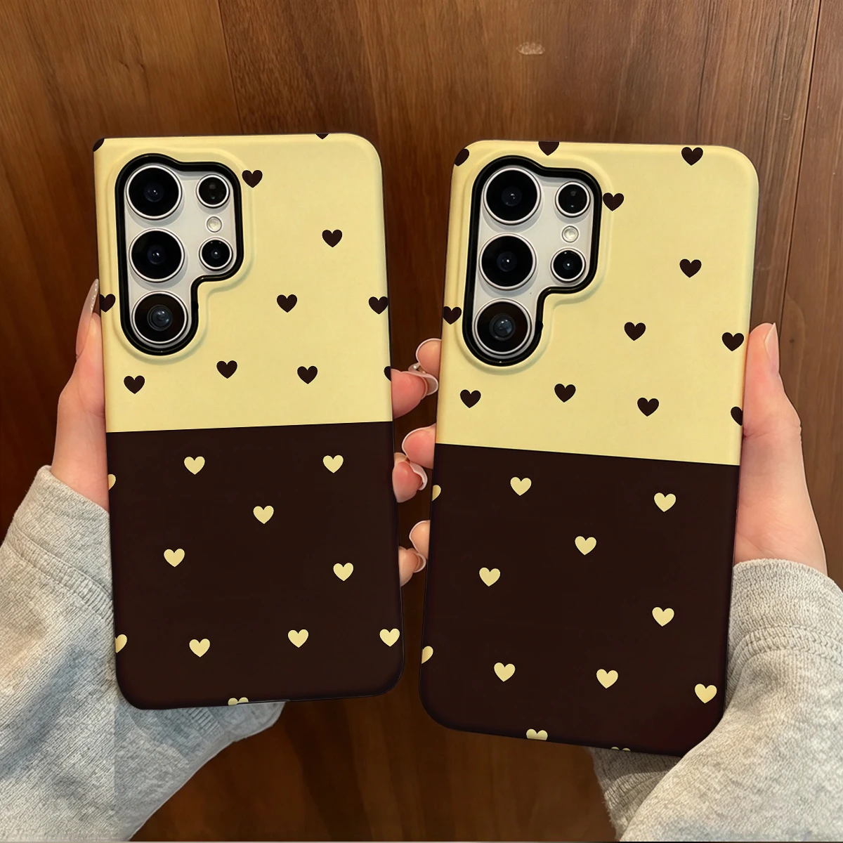 Cream Brown Split Hearts Phone Case For Samsung Galaxy S26 S25 Ultra S24 S23 Plus Hard Shock‑Absorption 2-in-1Protective Cover