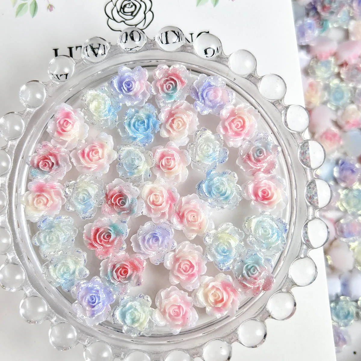 Dijes de uñas de rosas brillantes y finos luminosos, flores de colores degradados creativos 3D, decoraciones artísticas para uñas, suministros de manicura DIY