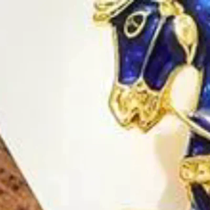 Vintage Enamel Alloy Galloping War Horse Zodiac Pony Brooch Pins Women Men Fashion Clothing Accessories Suit Lapel Corsage Gifts