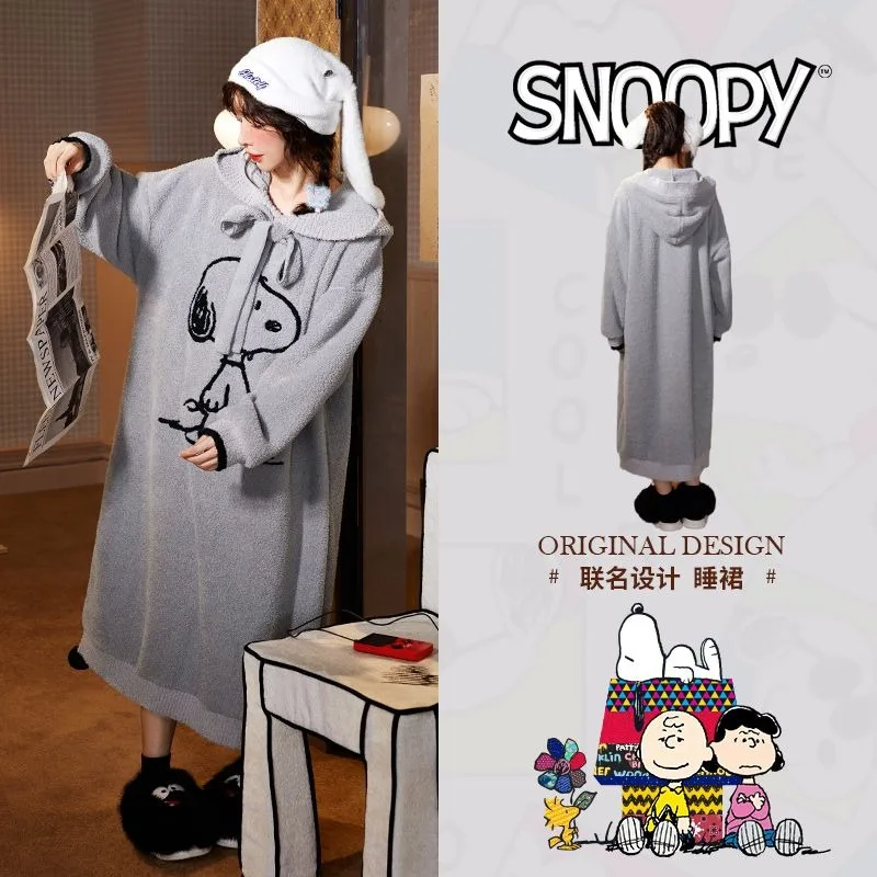 Snoopy animation peripheral kawaii half-velvet pajamas women's long-sleeved dress pajamas thickened cartoon home clothes gifts