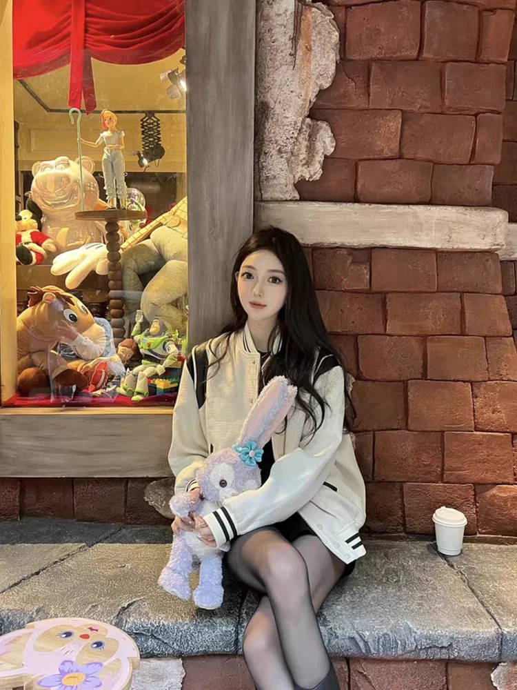 Amerykańska kurtka bejsbolówka w stylu retro z naszywkami ze skóry i wełny, damska, jesienno-zimowa, unikalny projekt dla par, płaszcz ort.