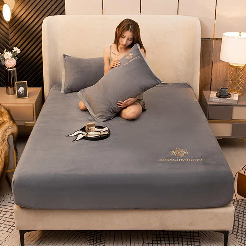 Winter Plush Elastic Fitted Sheet Double Bed Sheet Soft Warm  Milk Velvet Coral Velvet Bed Mattress Protector  150 180 200