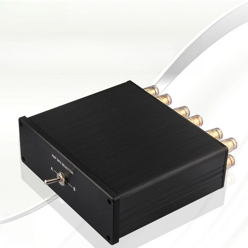 The audio switcher is suitable for power amplifier connected to two sets of speakers or two power amplifiers with a set of 2 cho