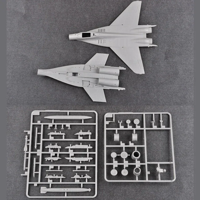 Trumpeter รุ่นพลาสติกประกอบเครื่องบินชุด 01674 MiG-29A Fulcrum Fighter [Izdeliye 9.12] 1/72 Scale