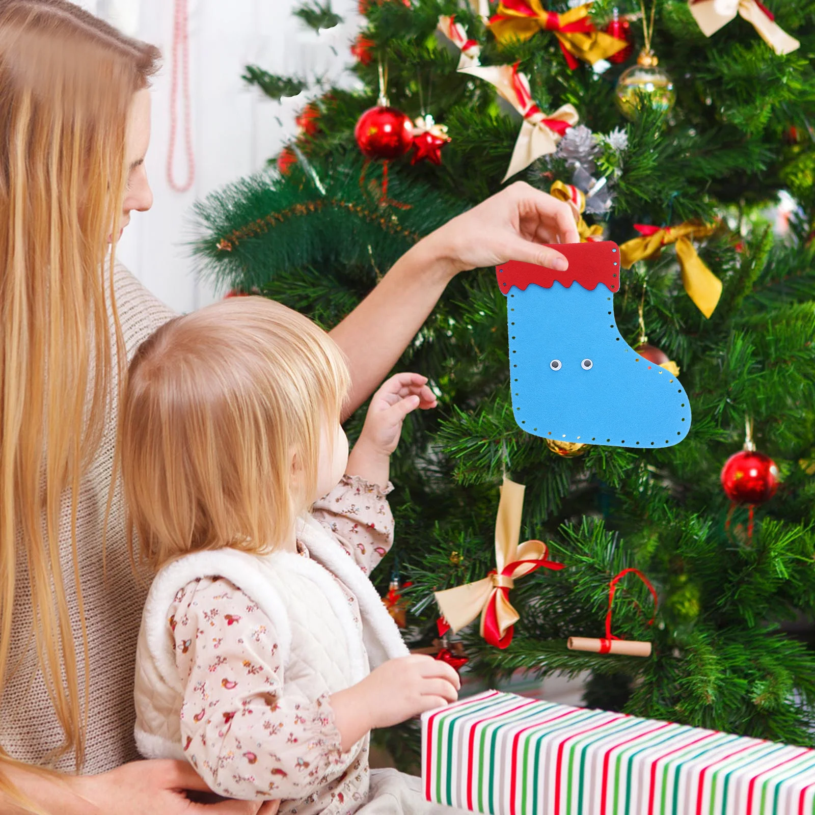 3Pcs Christmas Stocking Making Kit Non-Woven Fabric DIY Materials Set Creative Hanging Bag Educational Kids Craft Parent Child