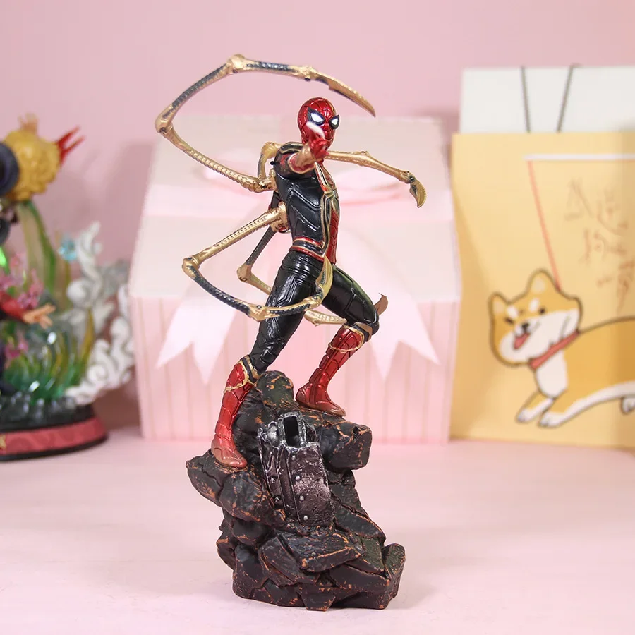 1/10 Scale 23cm superhero Iron Studios Battle Diorama Iron Spider man Statue Spiderman Figure PVC Collection Model Toy