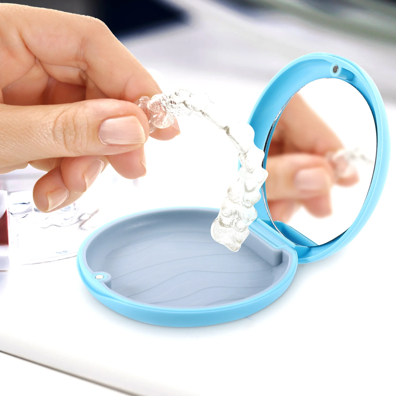 Compact Denture Case with Mirror Magnetic Closure Portable Retainer Holder Strong Plastic Design Easy Carry for Daily Use