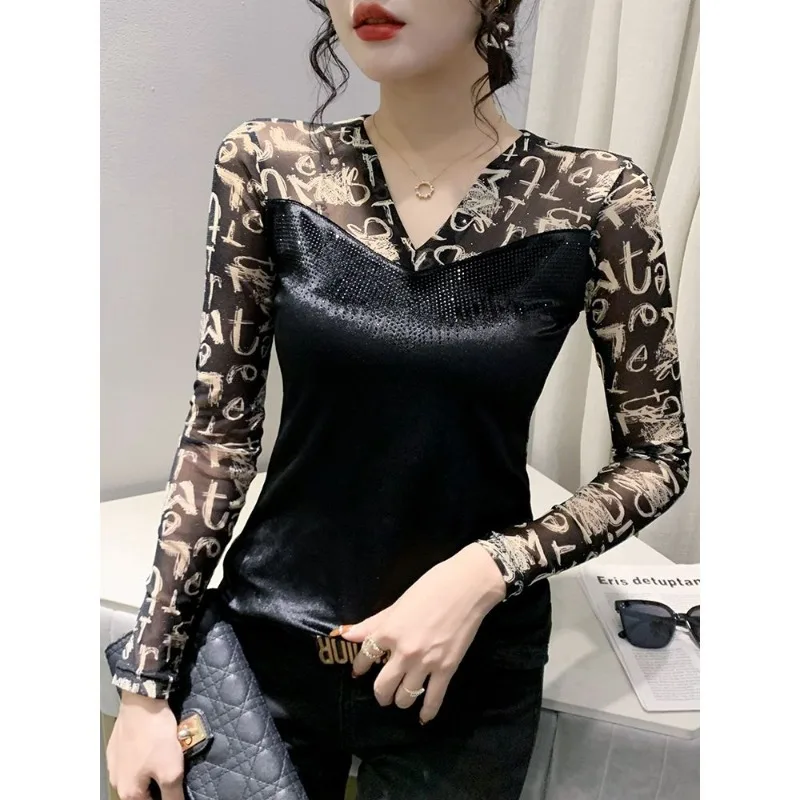 

Women's Spring Autumn New Fashion V-neck Long Sleeved Pullover Bottom Shirt Casual Versatile Spliced Western Colored Youth Top