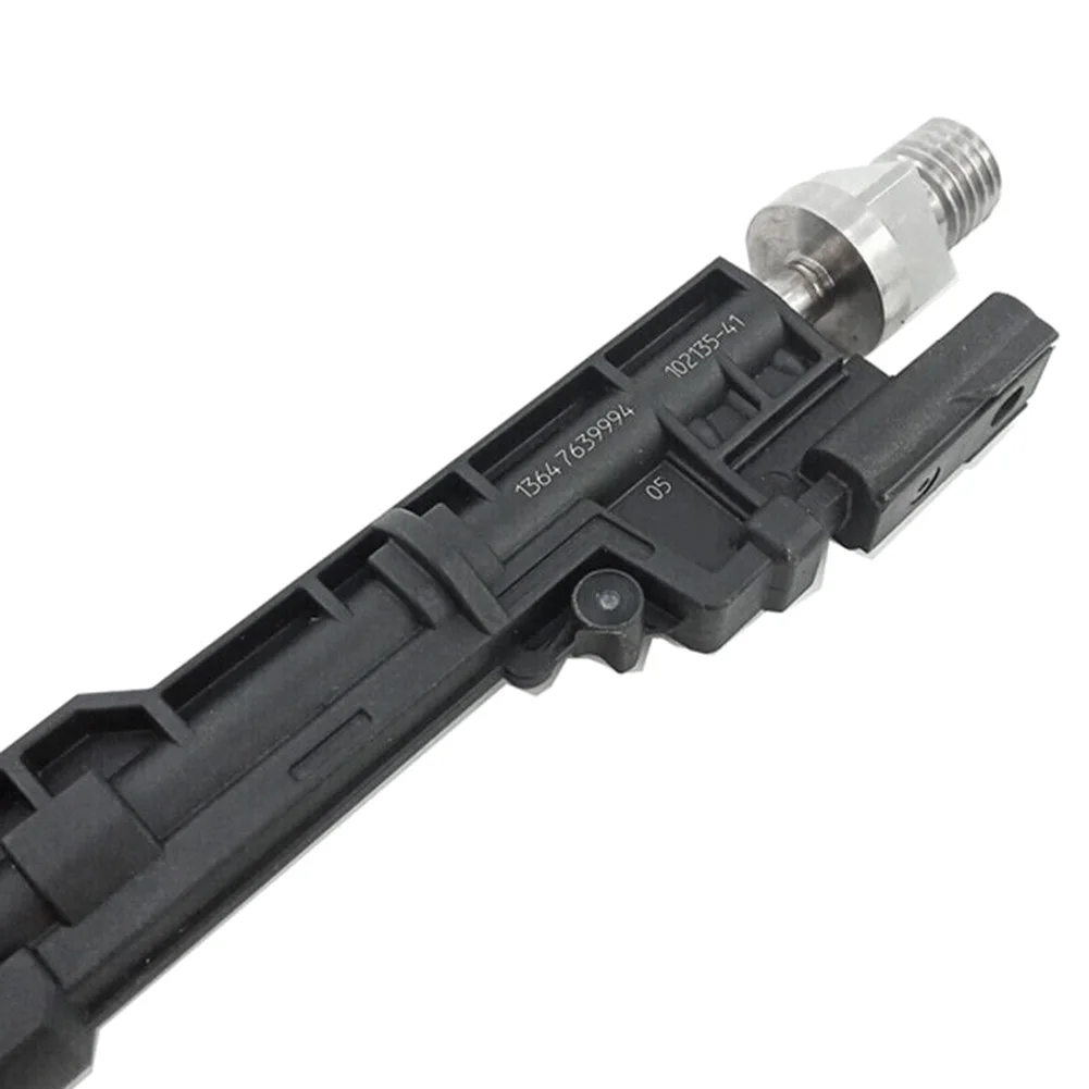 1/4/6/8PCS Fuel Injector Nozzles Fuel Injector Suitable for BMW Z4 X3 X1 328i 320i 228i 2.0 GDI 0261500172 13647639994