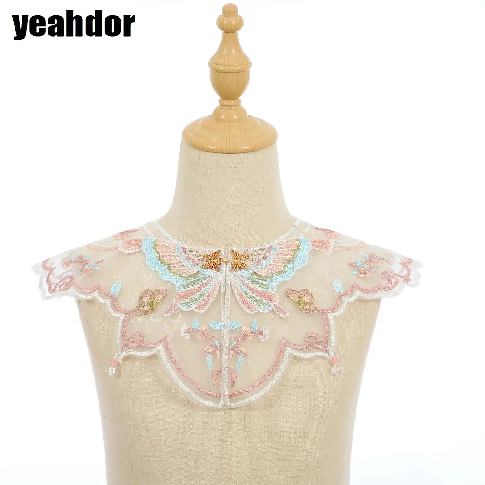 

Traditional Chinese Embroidered Capelet Cloud Shoulder Delicate Buckle Sheer Mesh Cape Yunjian Fake Collar Hanfu Accessory