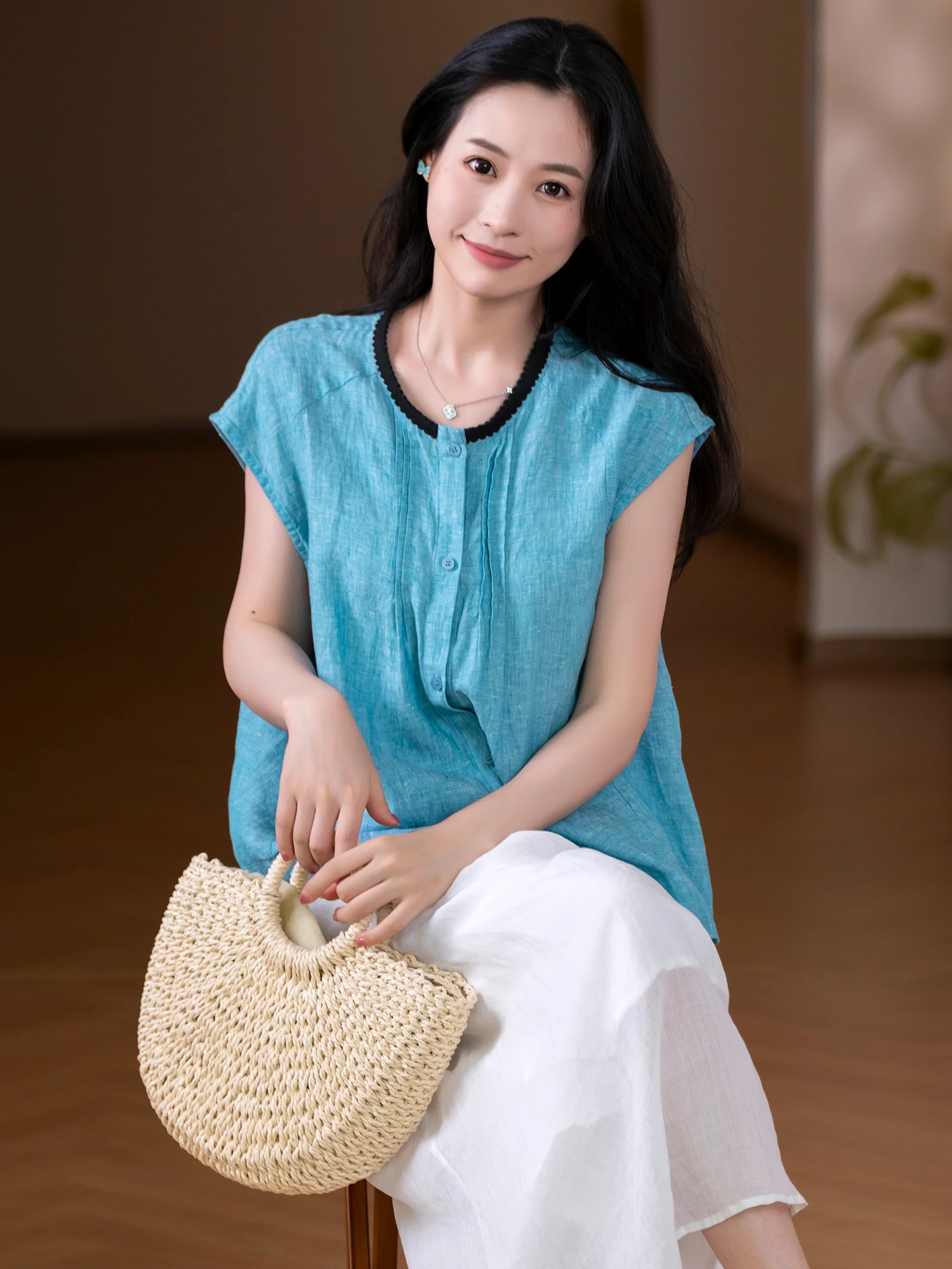 

Loose Fit Embroidered Linen Svel Vest Top Petal Collar Wide Version by Little Ear Brand Summer Thin Fabric Chinese Origin