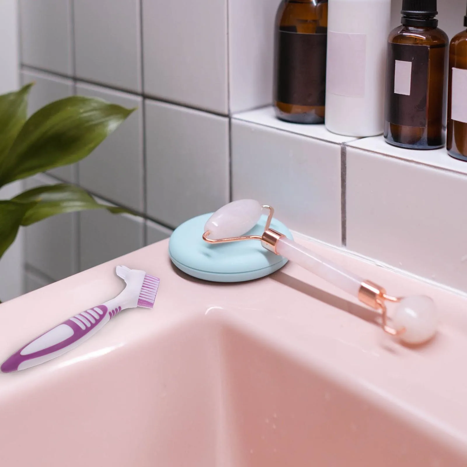 

4Pcs Denture Toothbrush Double Headed Portable False Teeth Brush for Partial Full Dentures Cleaning Ergonomic Handle Comfortable