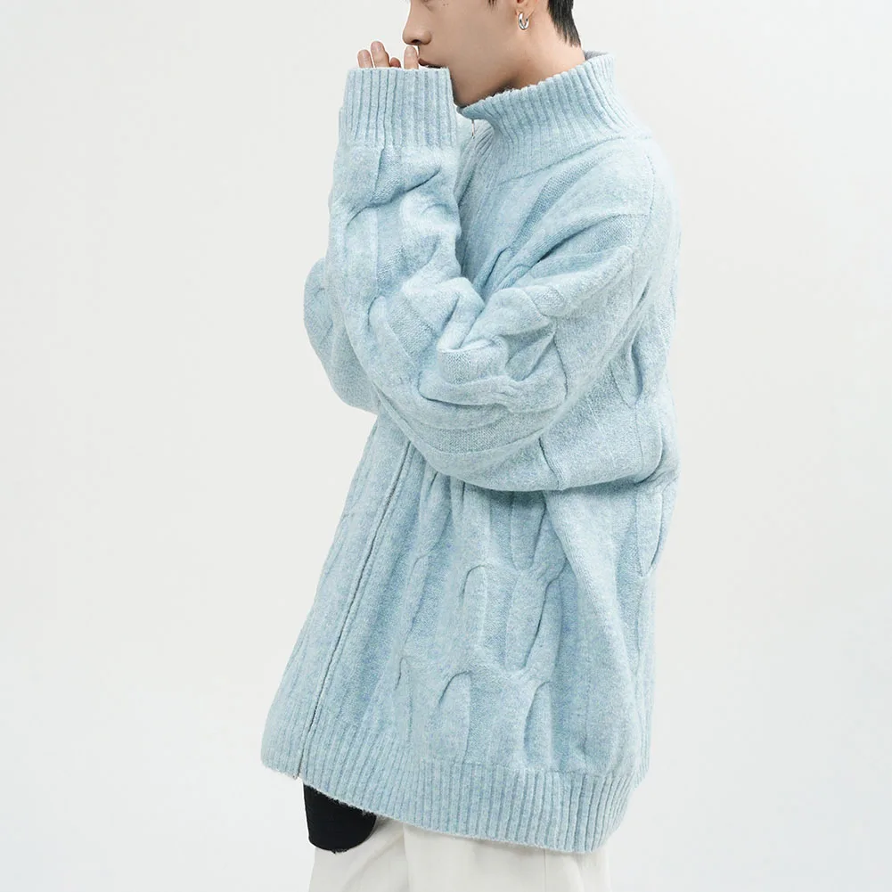 スタイリッシュに過ごすメンズカジュアルジャカードニットセーター 秋春シーズンに最適な日常着に最適