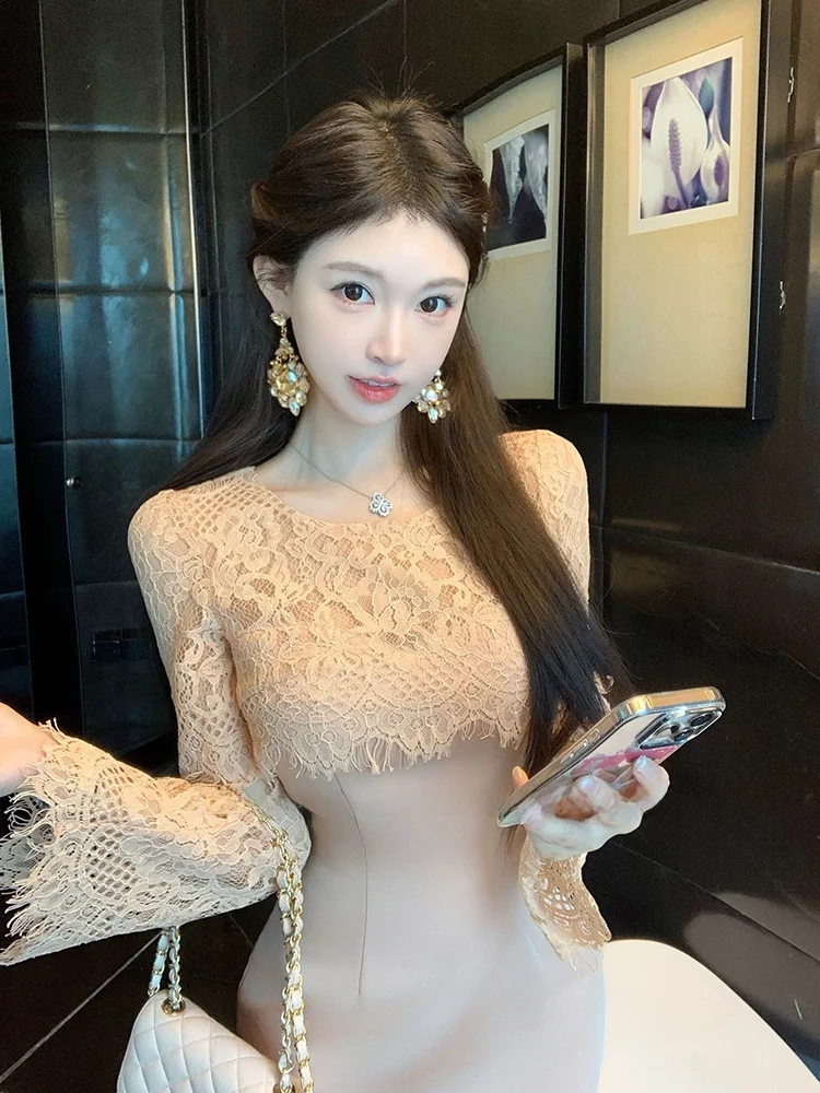 

Elegant Long Sleeve Lace Insert Silk Satin Gown with Side Slit And Bow Detail Women's Fashionable Autumn Dress Bodycon Long D...