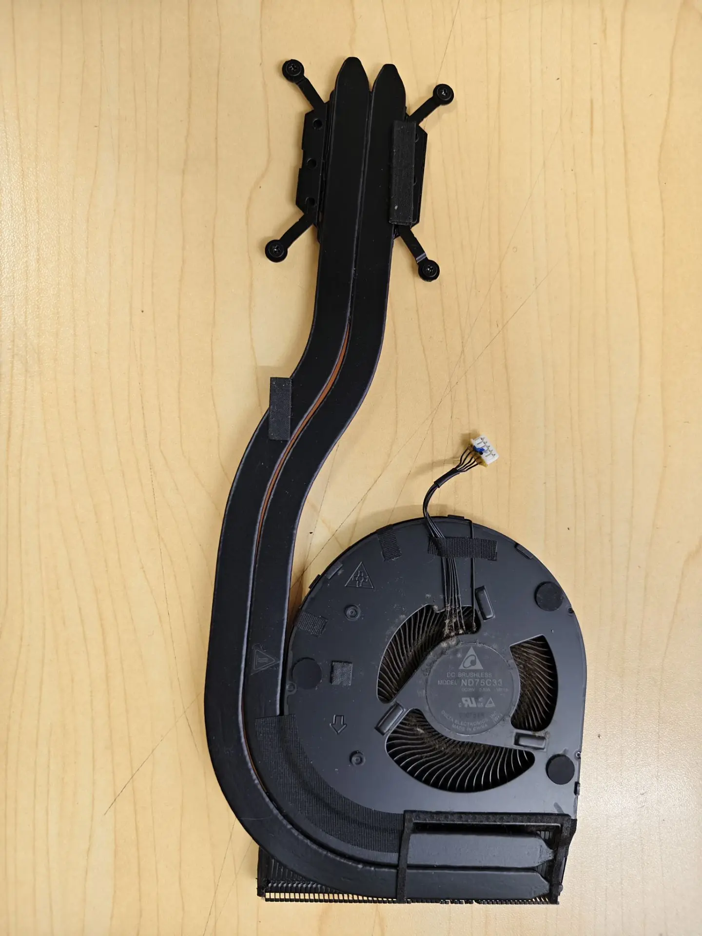 Used CPU Cooling Fan Heatsink Radiator Cooler for Lenovo Thinkpad T495 Laptop FRU：02DL962 02DL963 02DL964