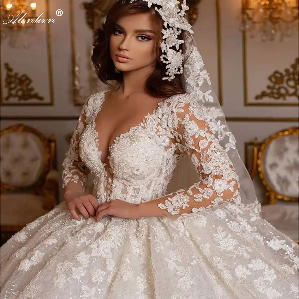 

Alonlivn Gorgeous Sexy V Neckline 3/4 Sleeve Ball Gown Wedding Dress With Pearls Beads Lace