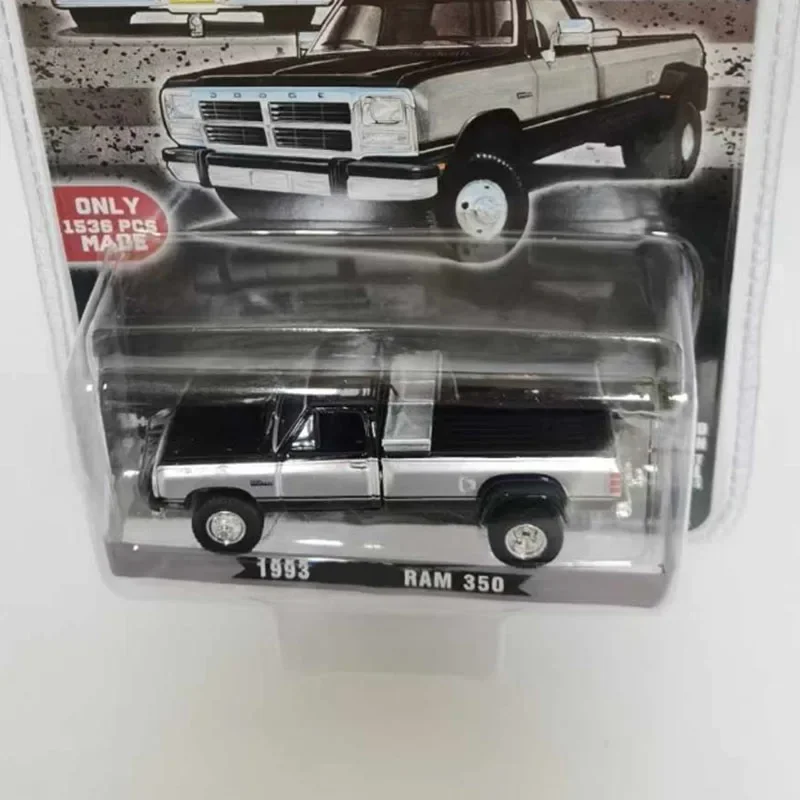 GreenLight 1:64 Scale 1993 Ram 350/250 Pickup Truck Alloy Car Model Classic Adult Souvenir Gift Static display Hobby Collection